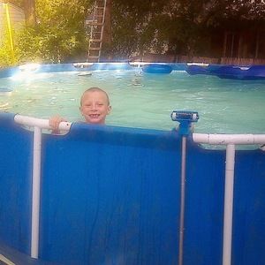 Meet your Posher, Deede